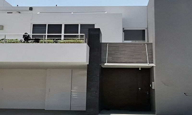 Casa En Remate Cerca...