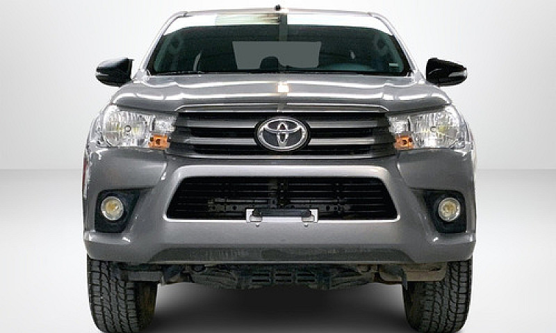 Toyota Hilux 2020...