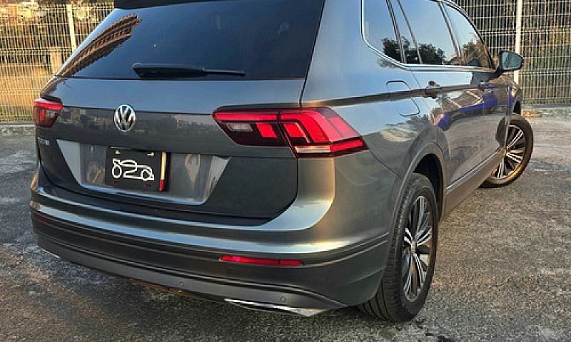 Volkswagen Tiguan 1....