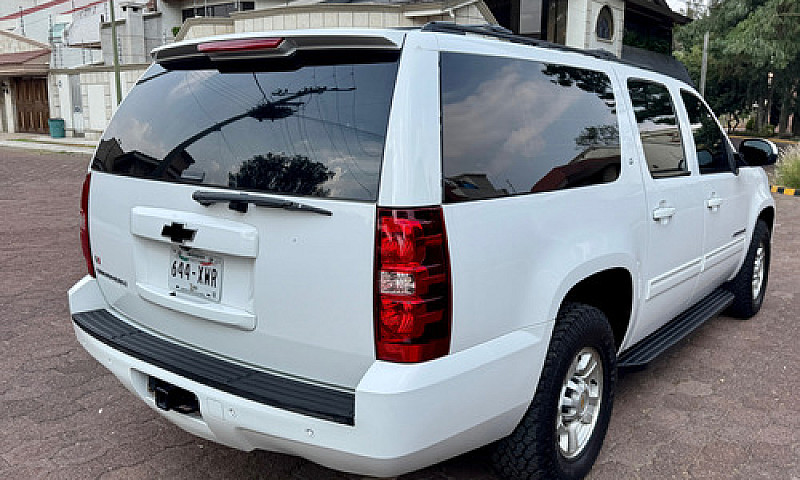 Chevrolet Suburban G...