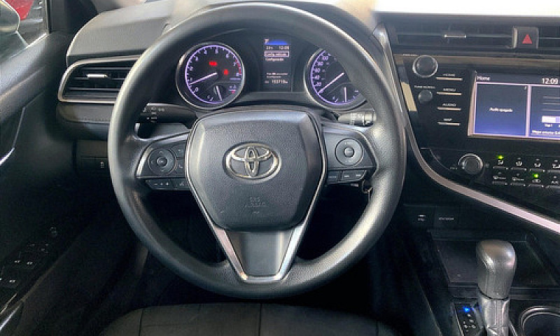 Toyota Camry 2019...