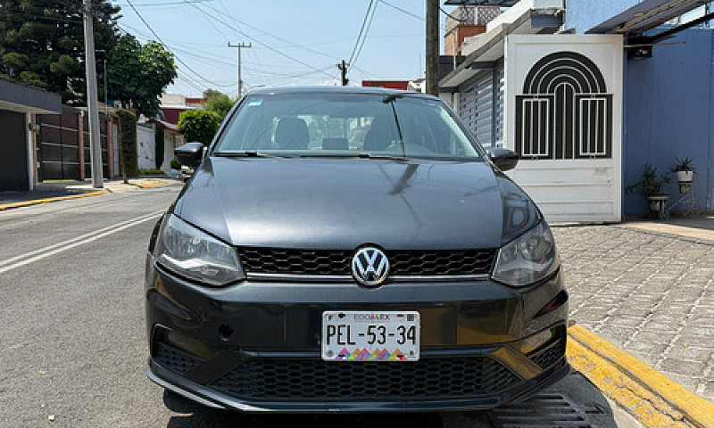 Volkswagen Vento 1.6...