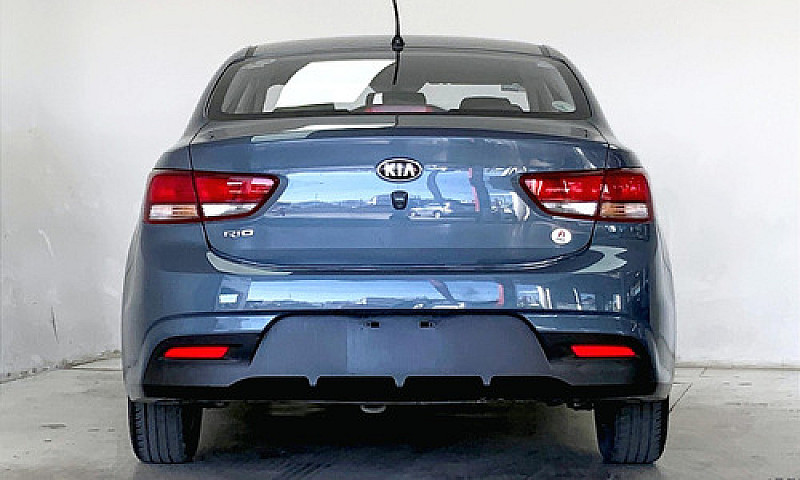 Kia Rio 2018...