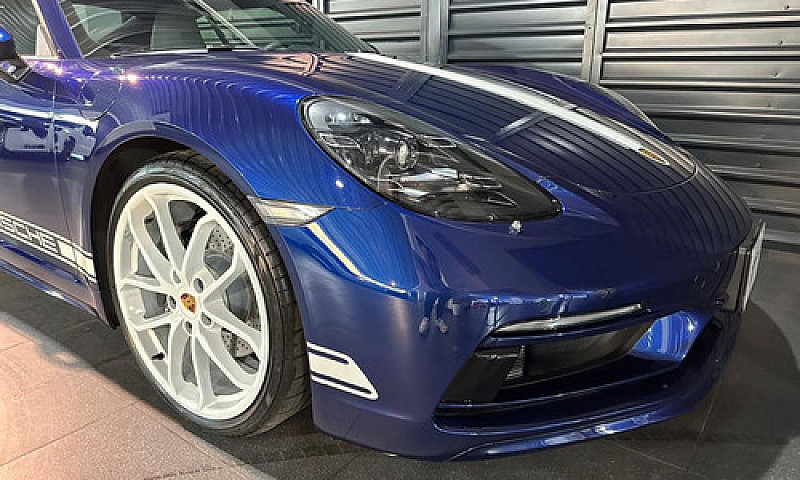 Porsche Cayman 2024...