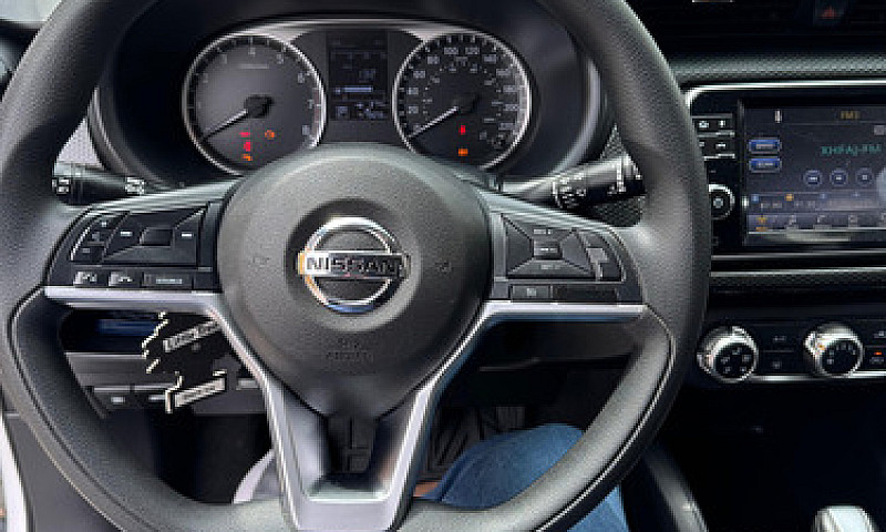 Nissan Kicks 1.6 Adv...