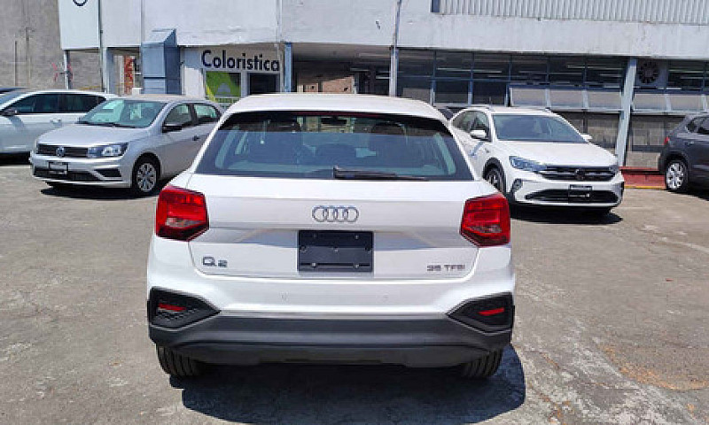 Audi Q2 2022...