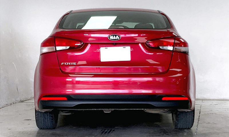 Kia Forte 2018...