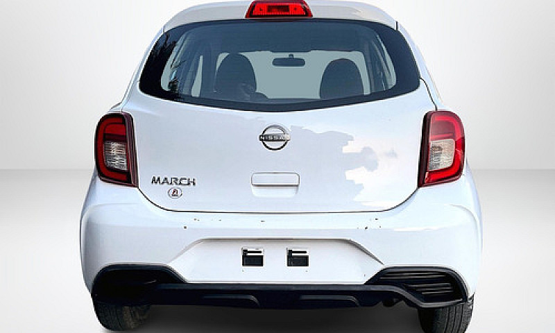 Nissan March 2022...