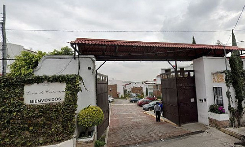 Casa Dentro De Fracc...