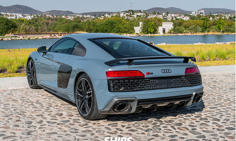 Audi R8 2020...