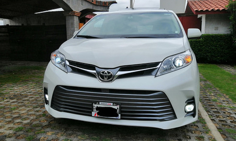 Toyota Sienna 3.5 Xl...