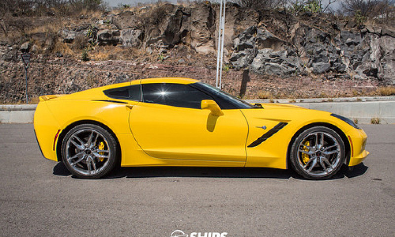 Chevrolet Corvette 2...