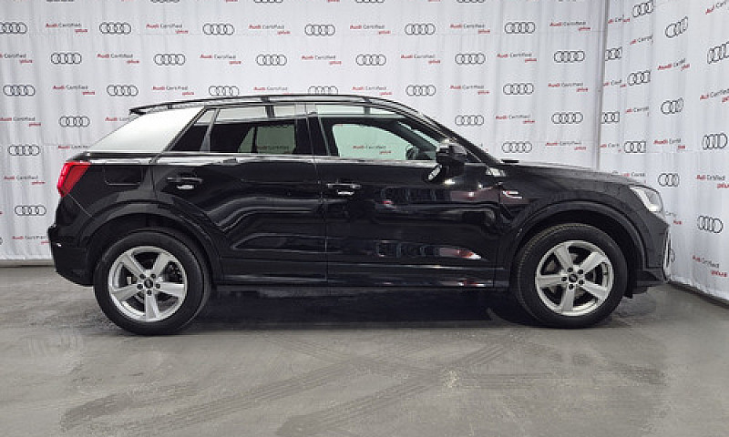 Audi  Q2  2021...