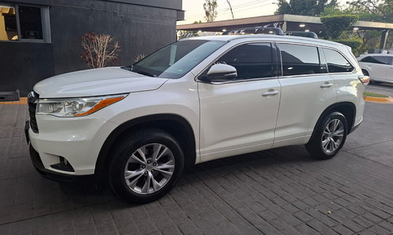 Toyota Highlander 20...