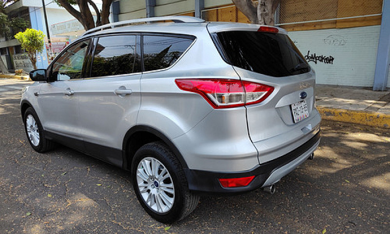 Ford Escape 2.5 Tren...