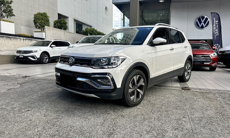 Volkswagen Taigun Co...