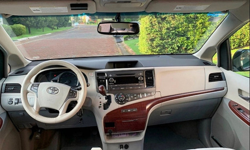 Toyota Sienna 3.5 Xl...