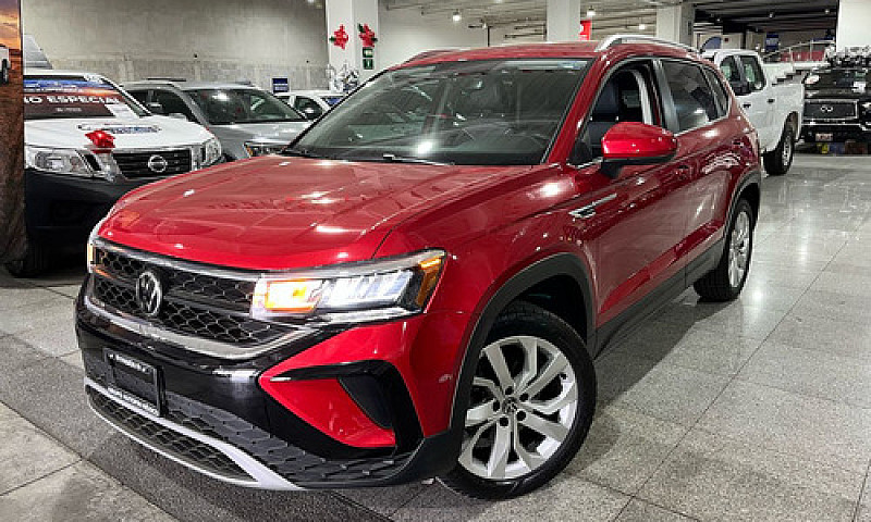 Volkswagen Taos 2024...