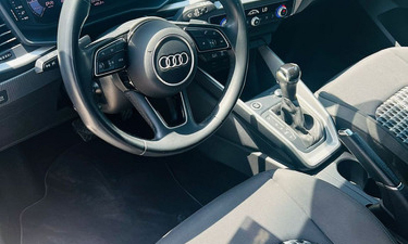 Audi A1 2021 1.5 Ego...
