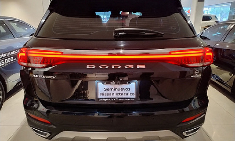 Dodge Journey 2023...