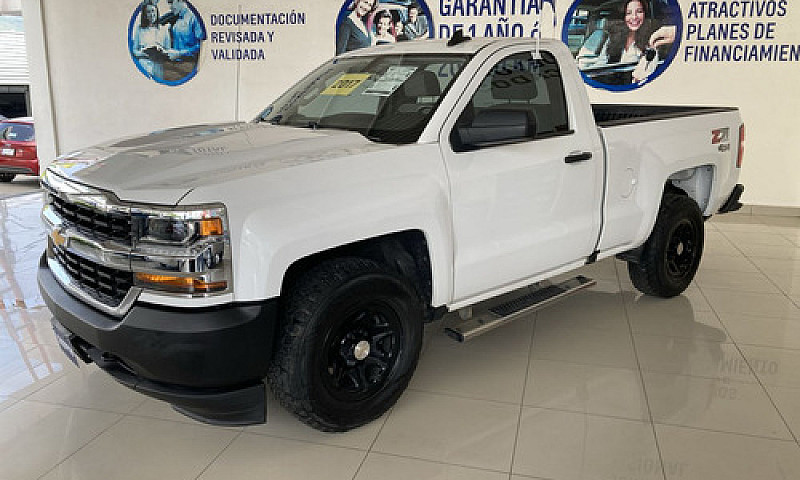 Chevrolet Silverado ...