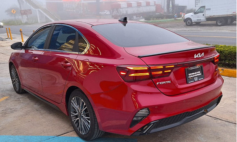 Kia Forte Sedan 2022...