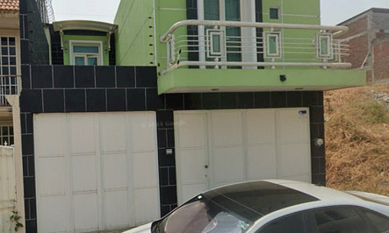 Casa En Remate Cerca...