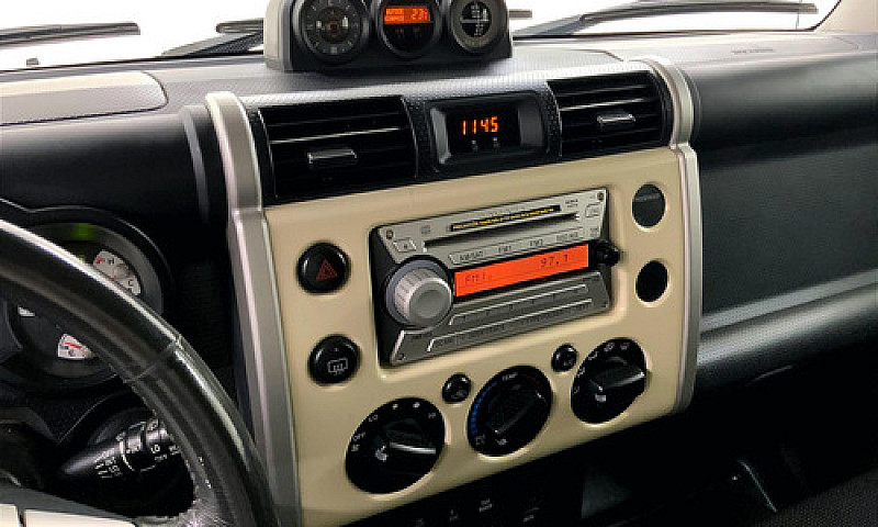 Toyota Fj Cruiser 20...