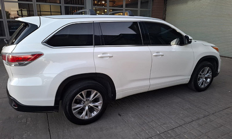 Toyota Highlander 20...