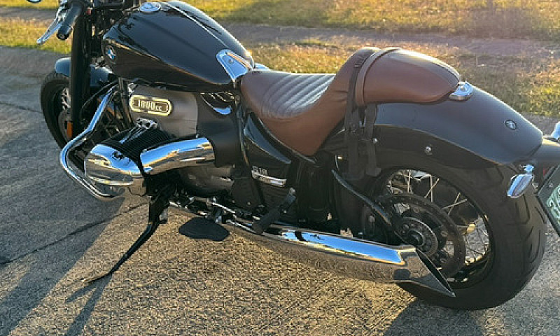 Bmw R18 Pure...