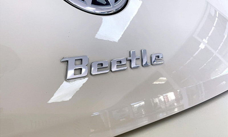 Volkswagen Beetle 20...