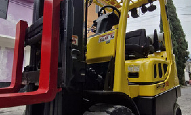 Montacargas Yale 201...