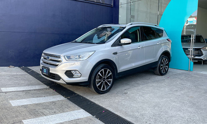 Ford Escape 2019...