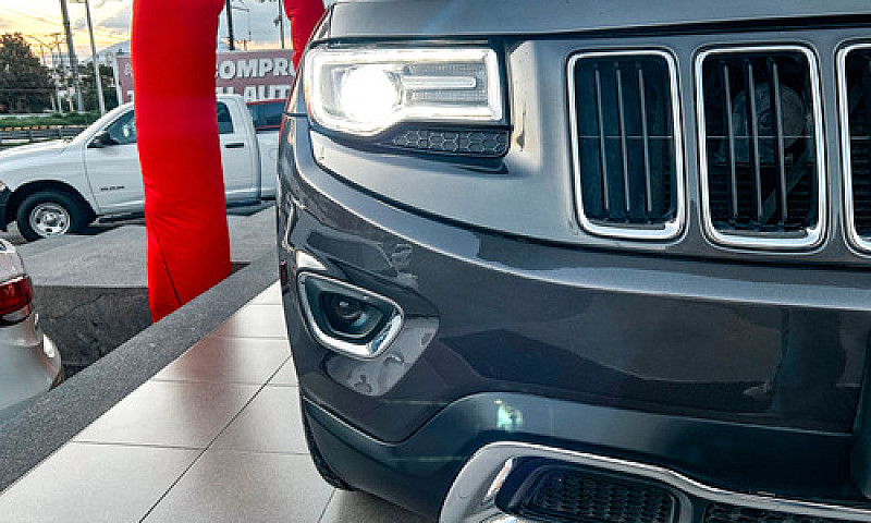 Jeep Grand Cherokee ...