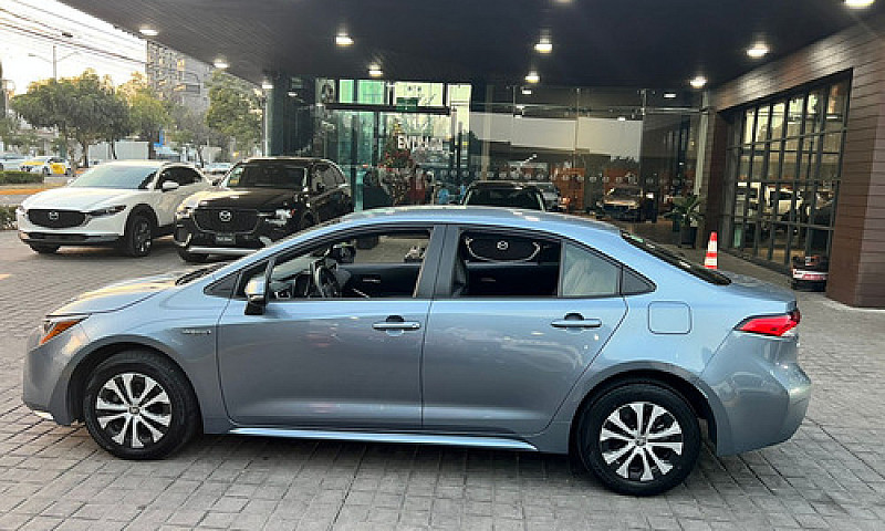 Toyota Corolla 2021...