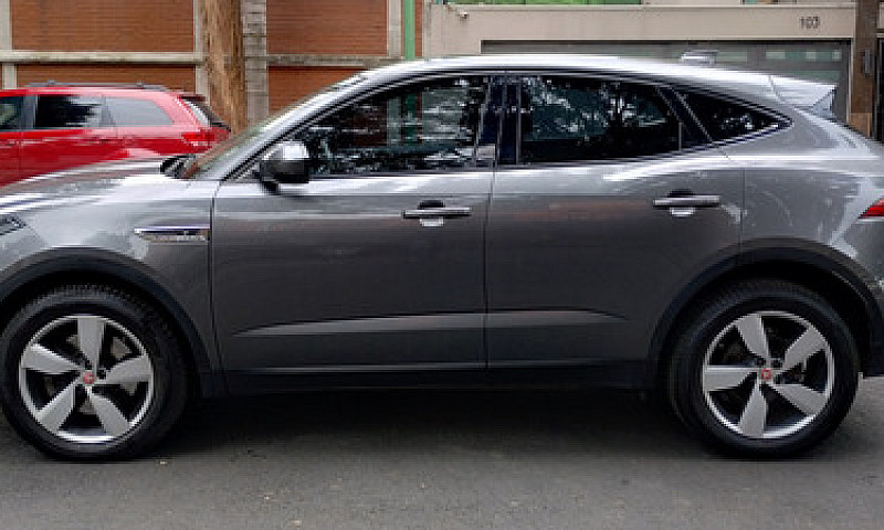 Jaguar F-Pace 3.0 R-...