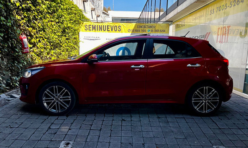 Kia Rio 2021...