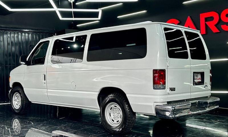 Ford Econoline 2005...