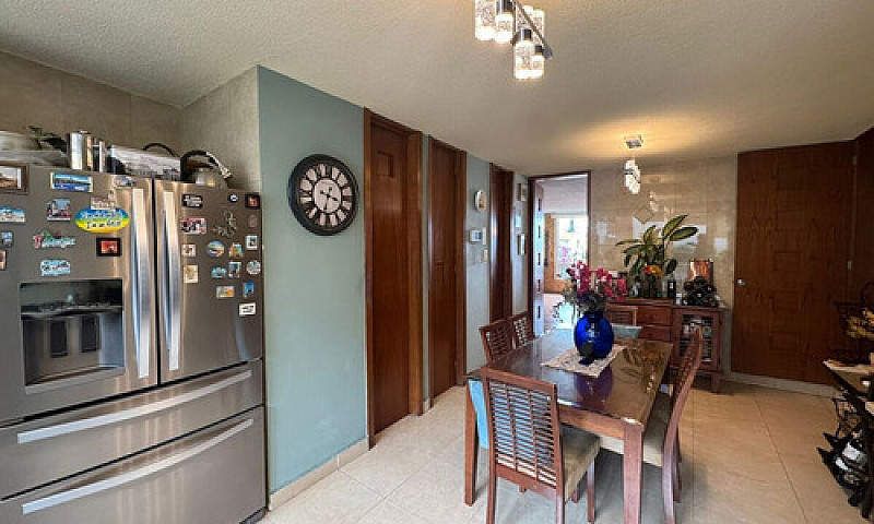 Casa En Venta, Lomas...