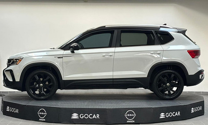 Volkswagen Taos  202...