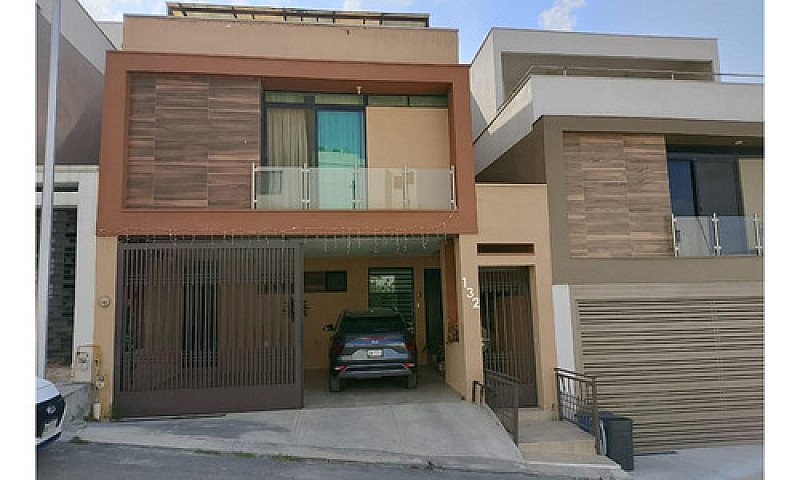 Venta Casa Cumbres A...