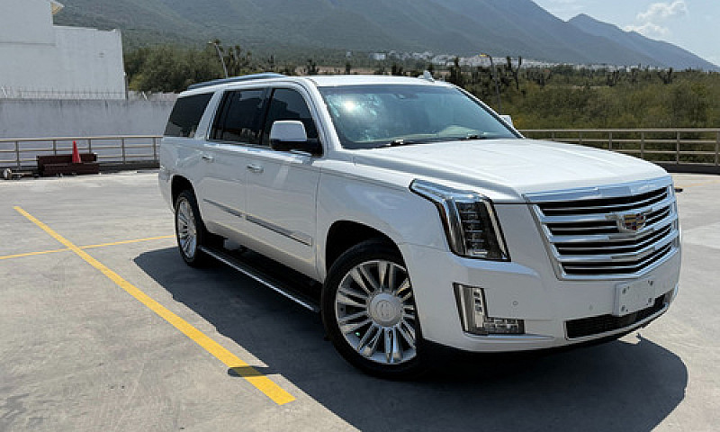 Cadillac Escalade Es...