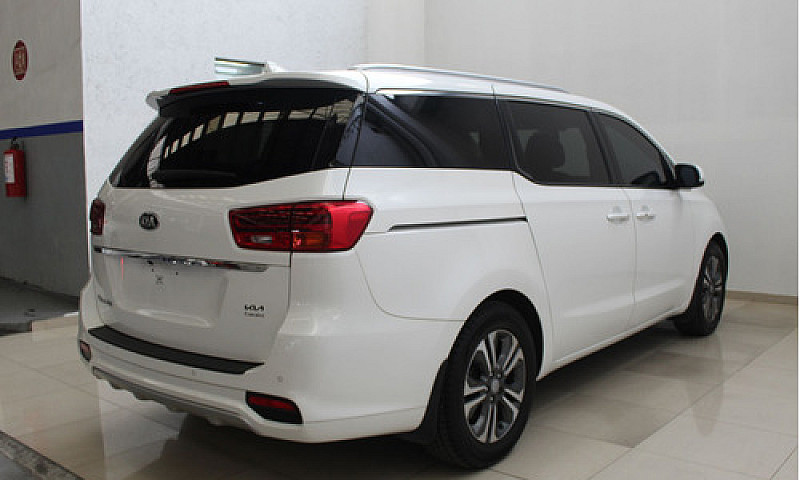 Kia Sedona 2020...