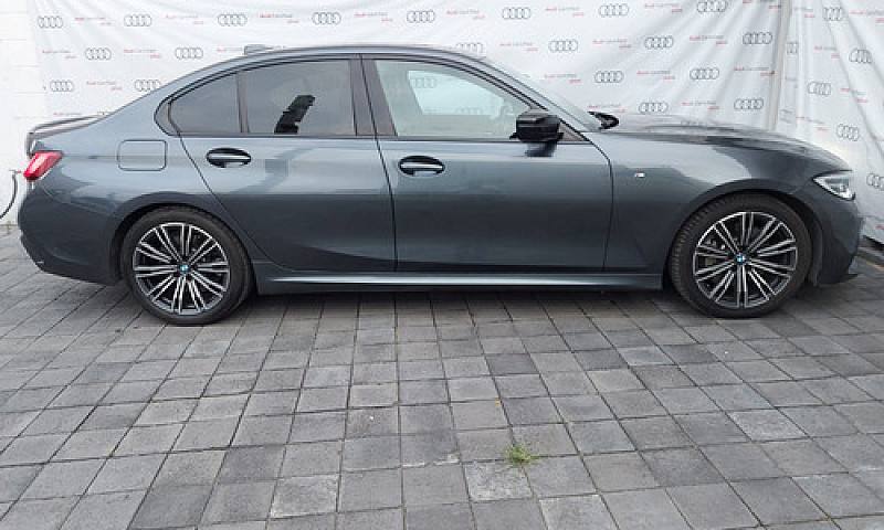 Bmw Serie 3 2022...