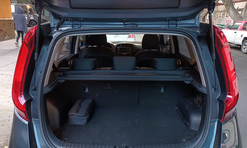 Kia Soul 1.6 Lx Mt...