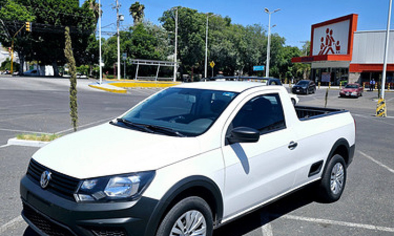 Volkswagen Saveiro 1...