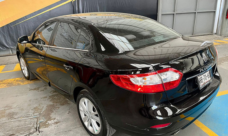 Renault Fluence 2014...