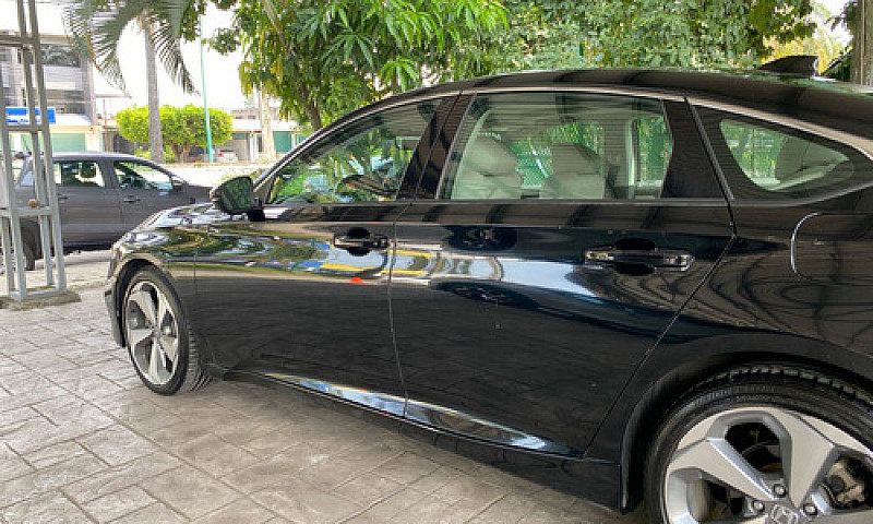 Honda Accord 2019...
