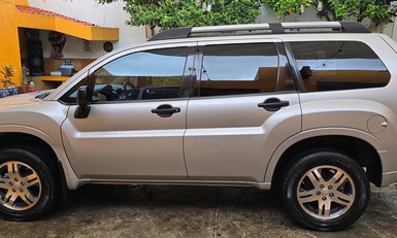 Mitsubishi Endeavor ...