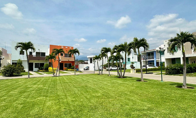 Casa En Venta Ahuate...